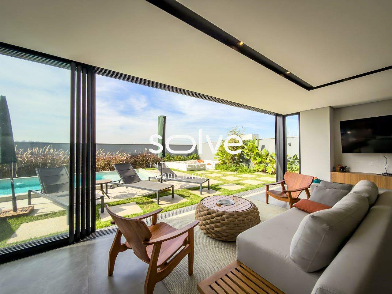 Sobrado à venda em Indaiatuba - Villa dos Pinheiros por 7.990.000,00: