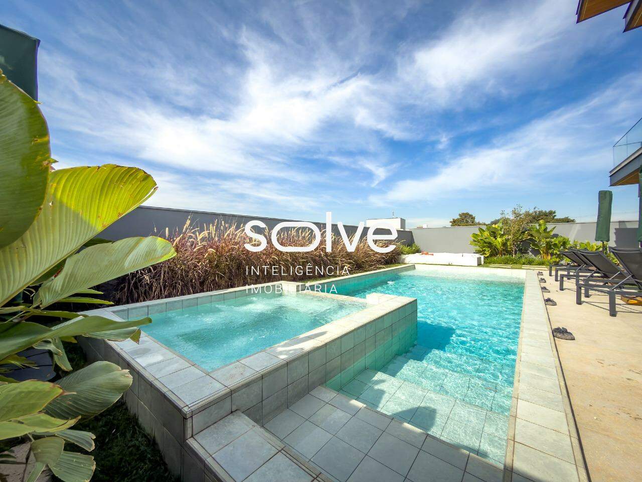Sobrado à venda em Indaiatuba - Villa dos Pinheiros por 7.990.000,00: