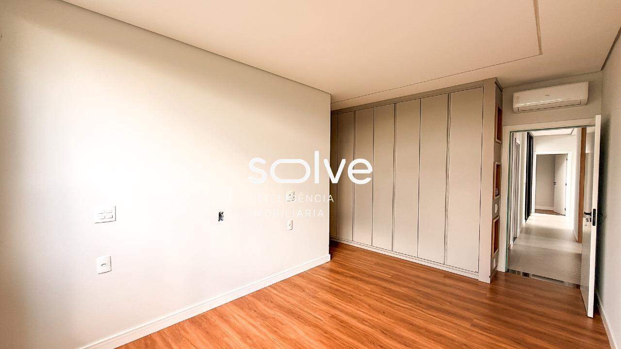 Casa em Condomínio à venda em Indaiatuba - Villa Sapezal por 2.280.000,00: 