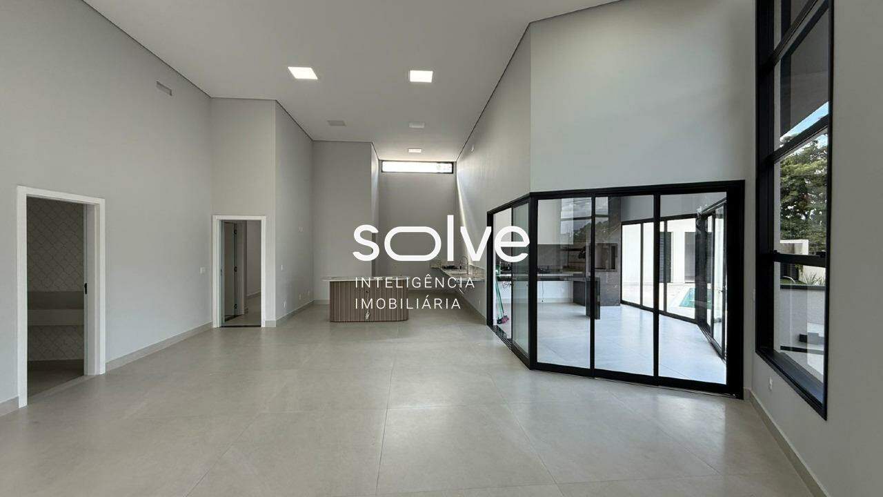 Casa em Condomínio à venda no Helvetia Park :
