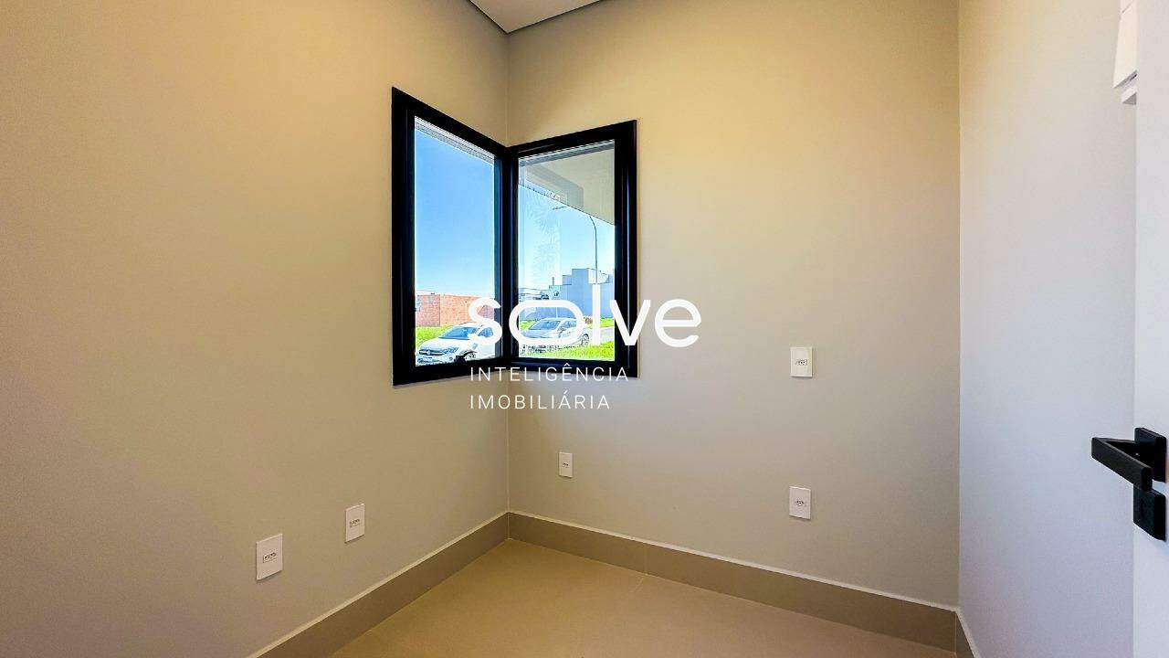 Casa em Condomínio à venda no Jardim Esplanada: 