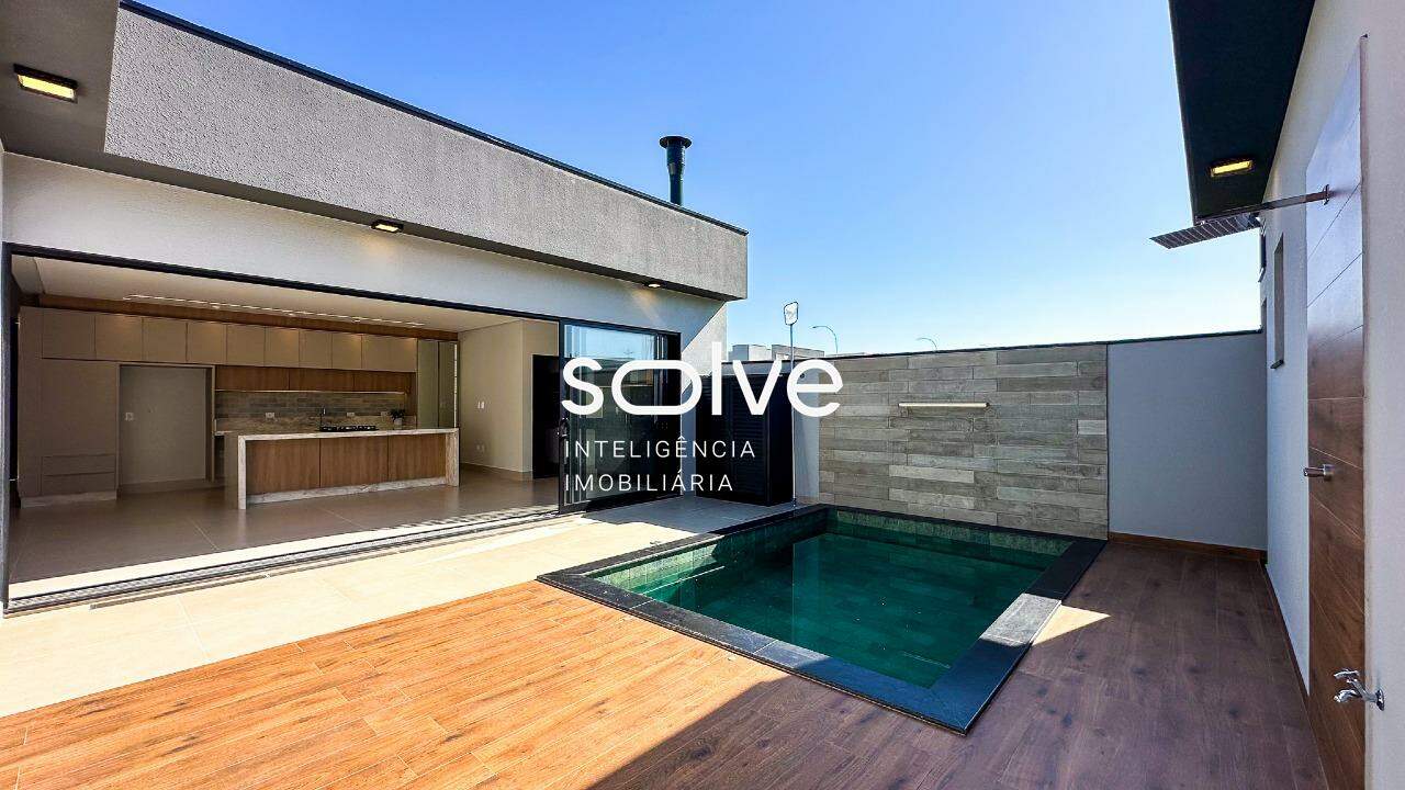 Casa em Condomínio à venda no Jardim Esplanada: 