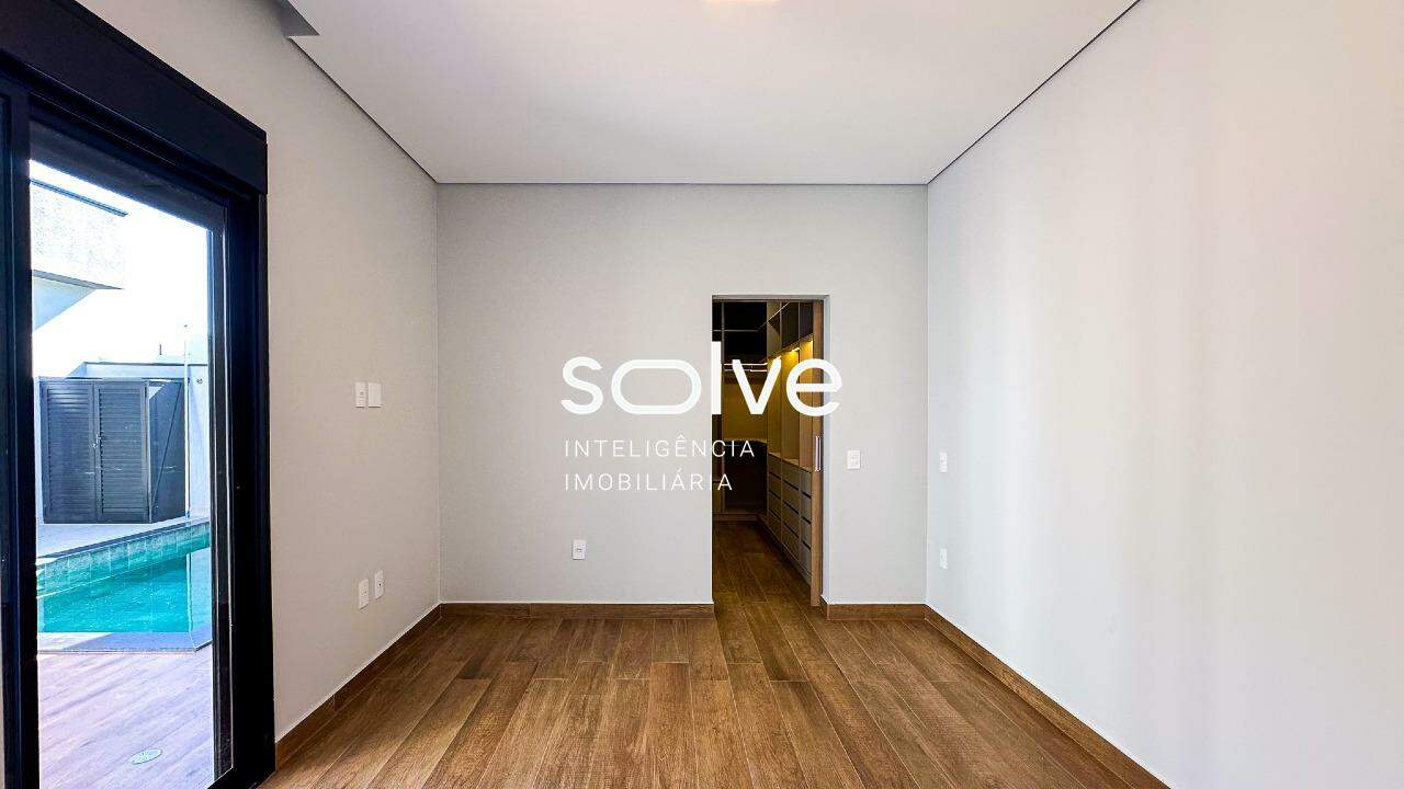 Casa em Condomínio à venda no Jardim Esplanada: 