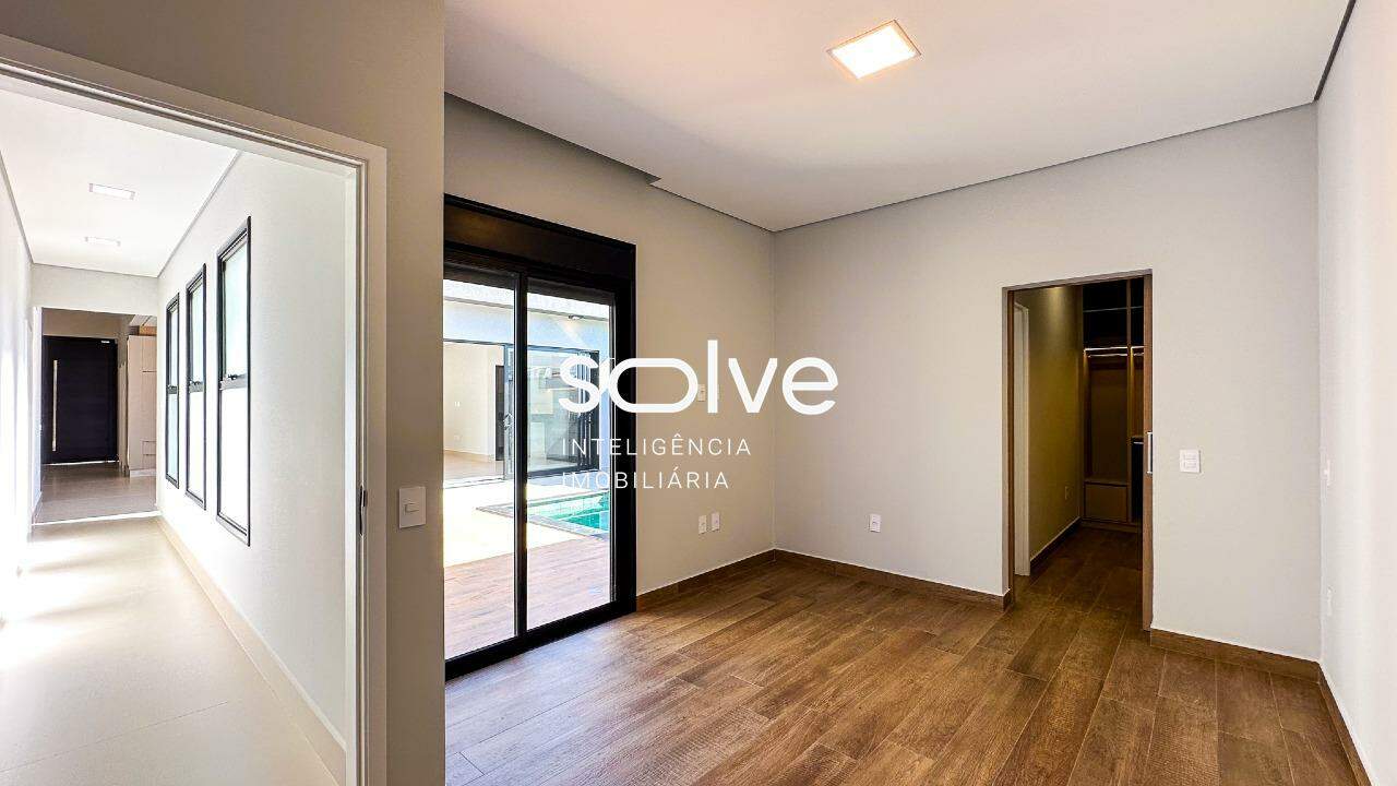 Casa em Condomínio à venda no Jardim Esplanada: 