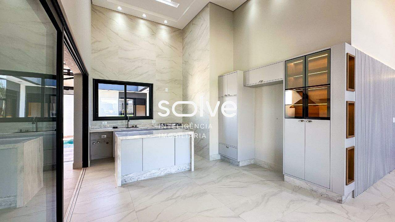 Casa em Condomínio à venda no Jardim Esplanada: 