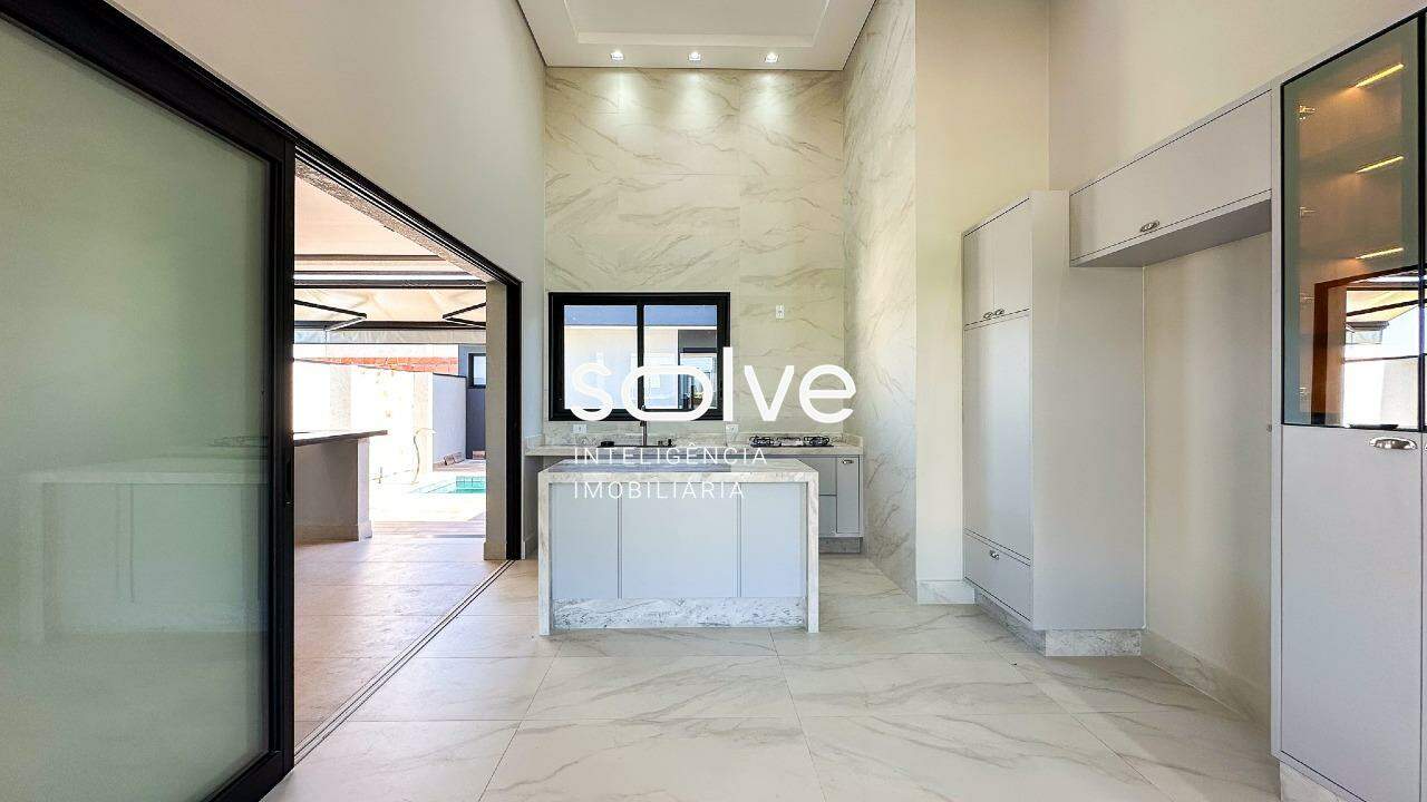 Casa em Condomínio à venda no Jardim Esplanada: 