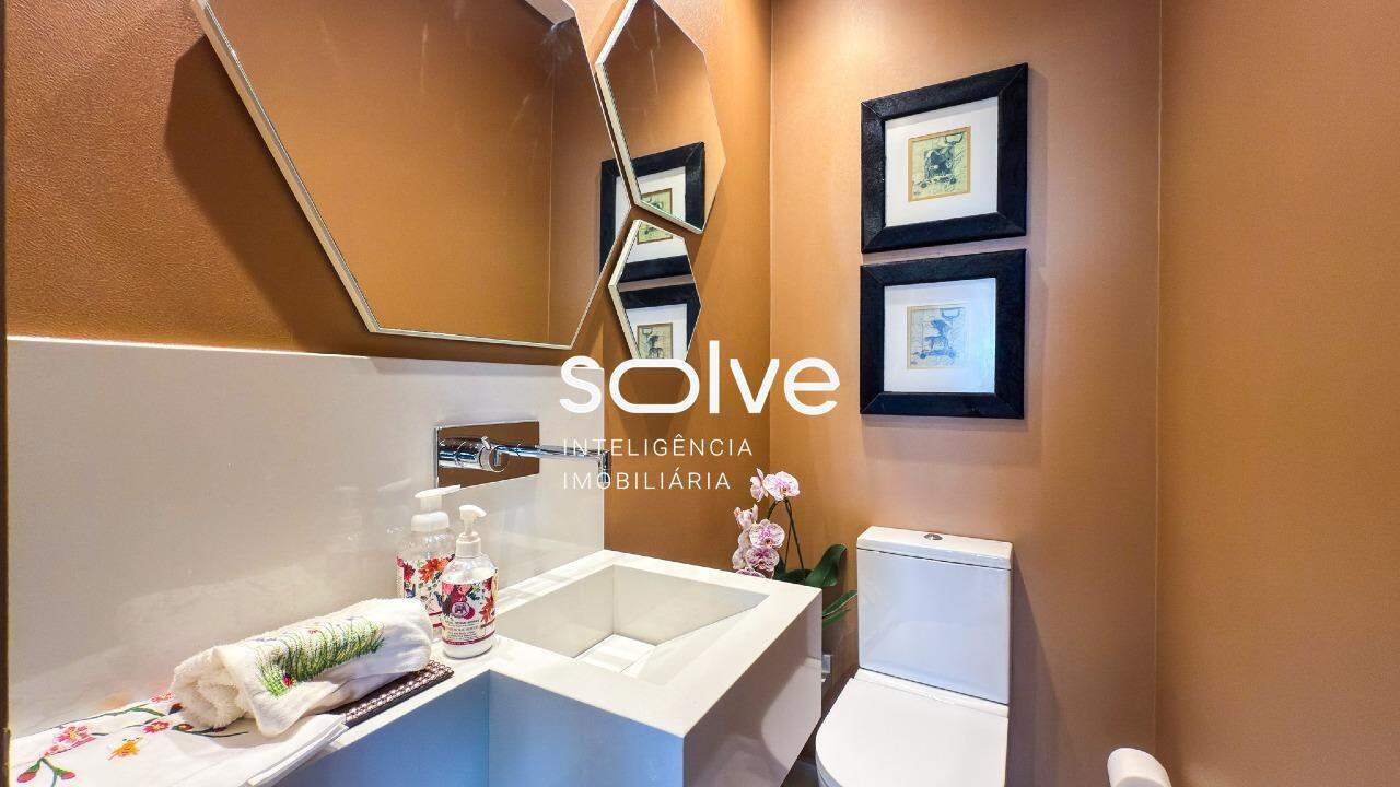 Casa em Condomínio à venda no Jardim Vila Paradiso: Lavabo