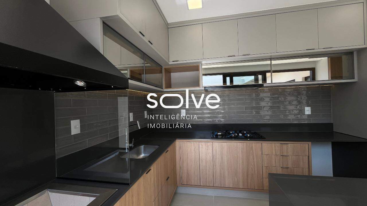 Casa em Condomínio à venda no Jardim Esplanada: 