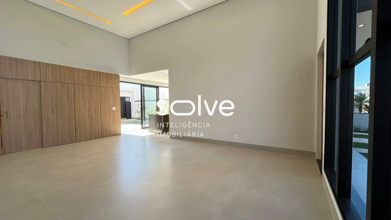 Casa em Condomínio à venda no Jardim Esplanada: 
