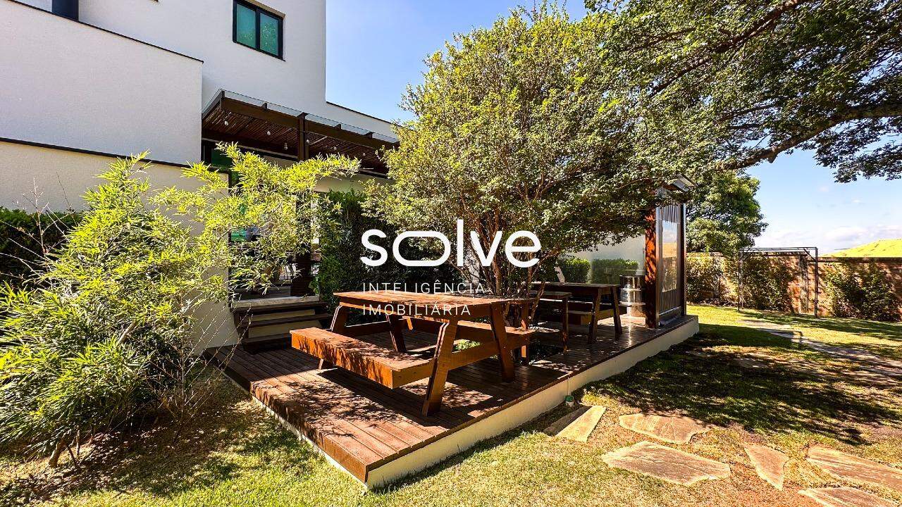 Casa em Condomínio à venda no Helvetia Park : 