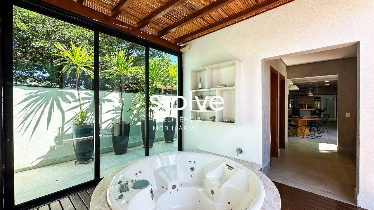 Casa em Condomínio à venda no Helvetia Park : 