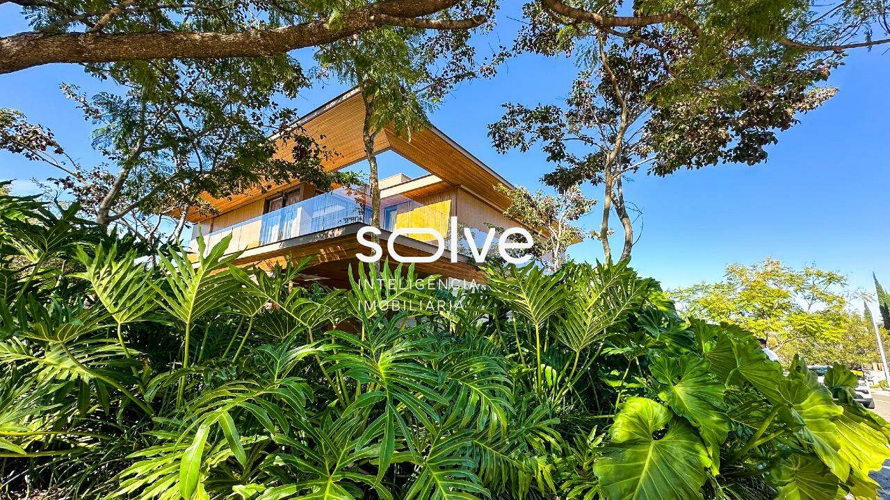 Casa em Condomínio à venda em Campinas - Mont Blanc Residence por 8.500.000,00: https://cdn.imoview.com.br/solveimoveis/Imoveis/4553/0zqec-img-4678-jpg-1747223184.jpg
