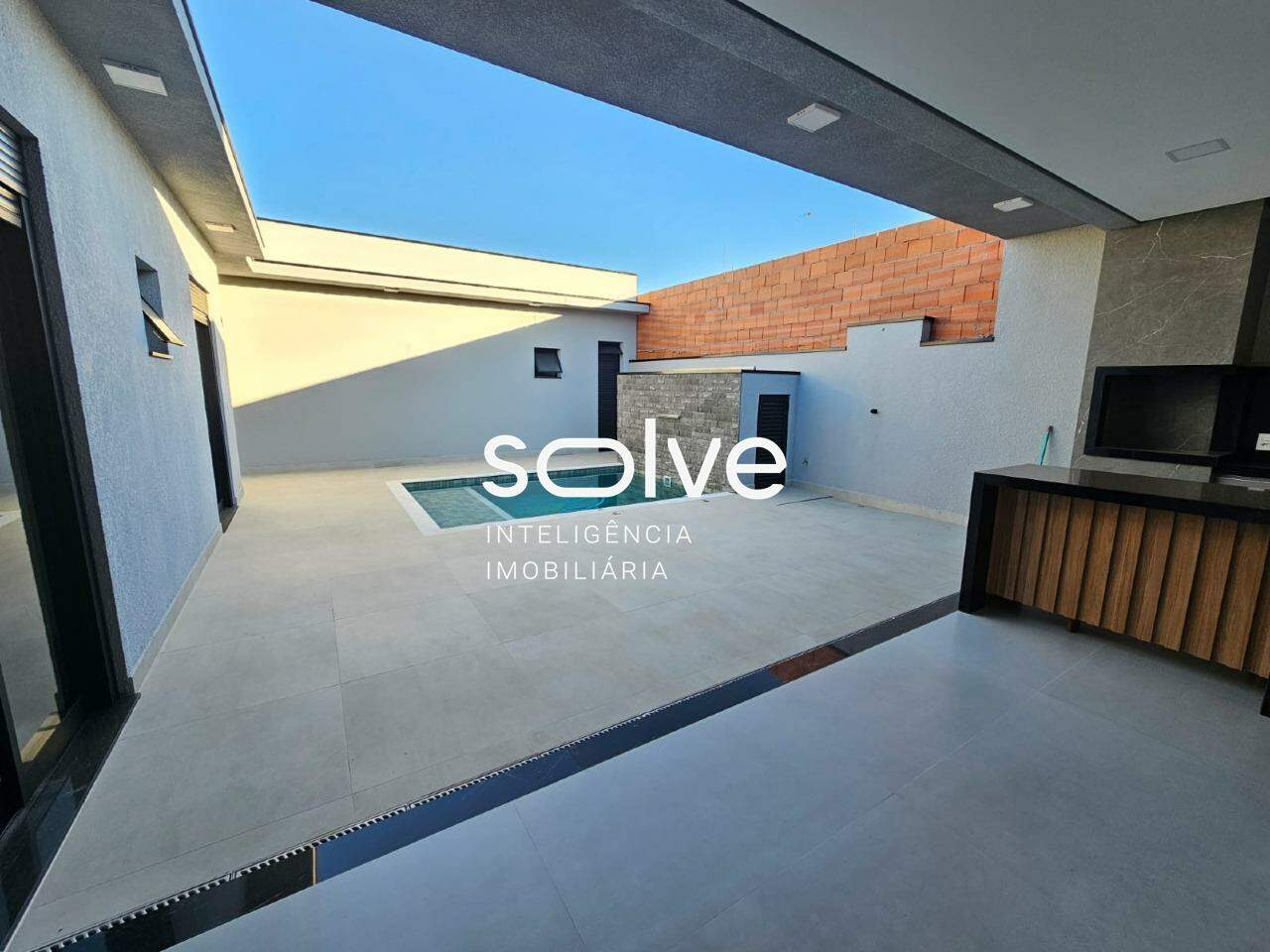 Casa em Condomínio à venda no Jardim Esplanada: 
