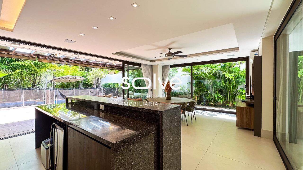 Casa em Condomínio à venda em Campinas - Mont Blanc Residence por 8.500.000,00: