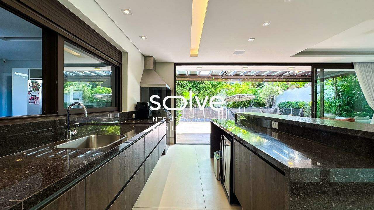 Casa em Condomínio à venda em Campinas - Mont Blanc Residence por 8.500.000,00: