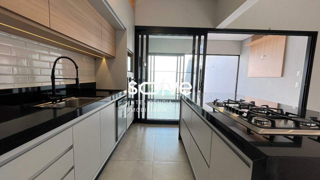 Casa em Condomínio à venda no Jardim Laguna: 