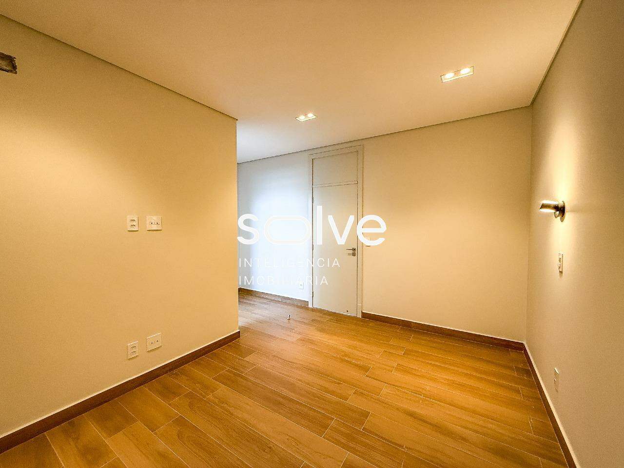 Casa em Condomínio à venda em Indaiatuba - Villa dos Pinheiros por 6.200.000,00:
