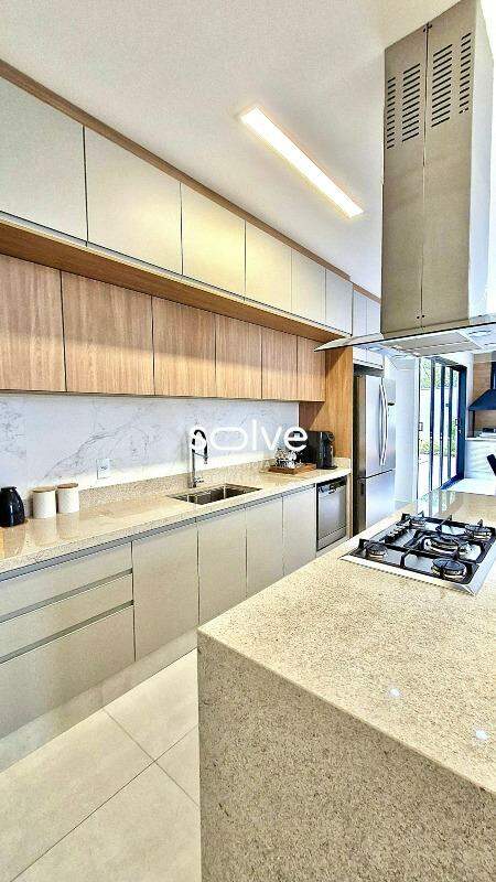 Casa em Condomínio à venda em Indaiatuba - Residencial Mantova por 1.890.000,00: 