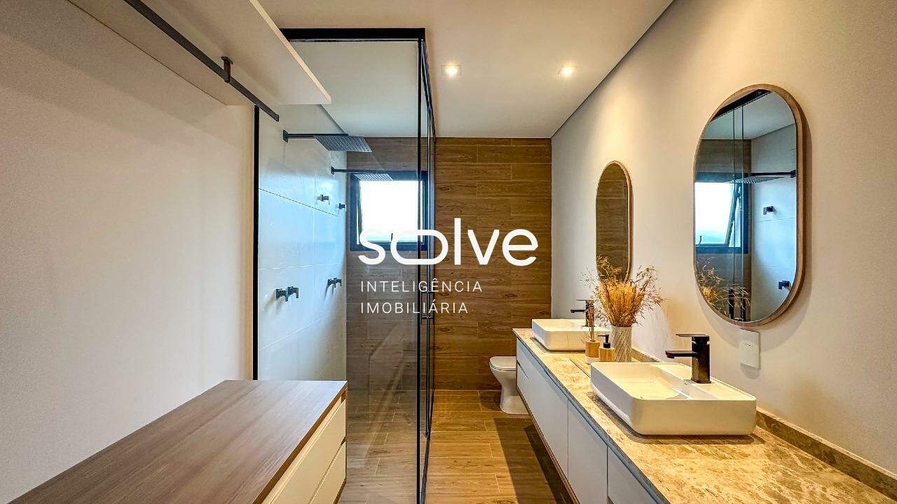 Casa em Condomínio à venda no Chácara Alvorada: 
