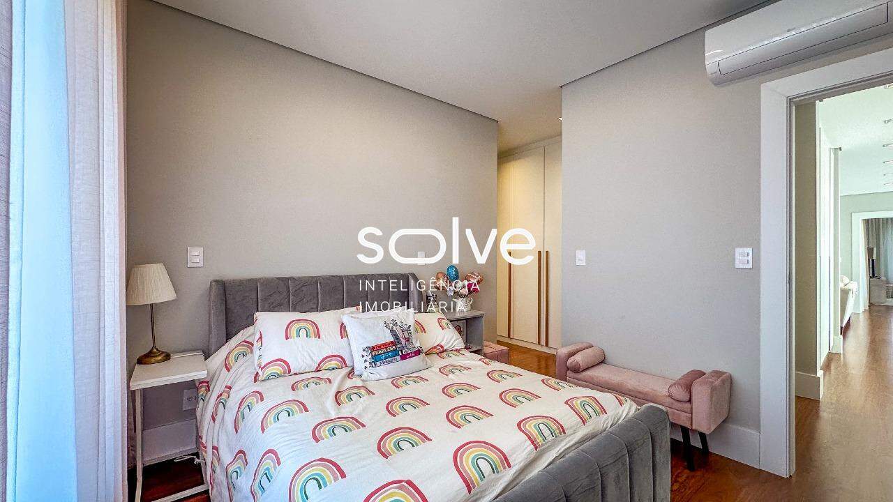 Sobrado em Condomínio à venda no Jardim Residencial Santa Clara: 