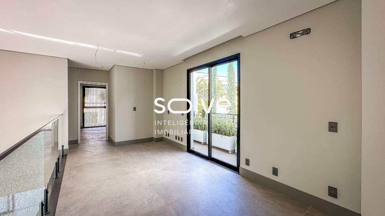 Casa em Condomínio à venda em Campinas - Ville Sainte Helene por 4.190.000,00: 