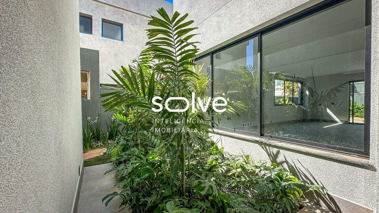 Casa em Condomínio à venda em Campinas - Ville Sainte Helene por 4.190.000,00: 