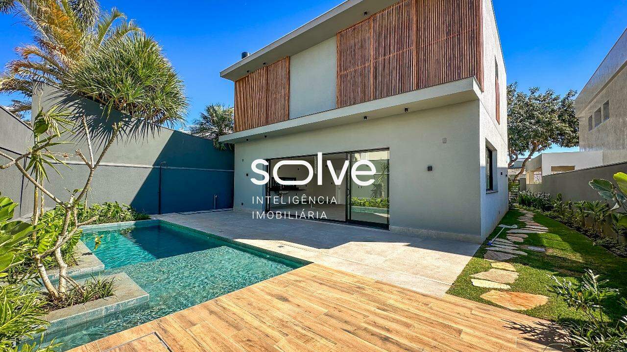 Casa em Condomínio à venda em Campinas - Ville Sainte Helene por 4.190.000,00: 