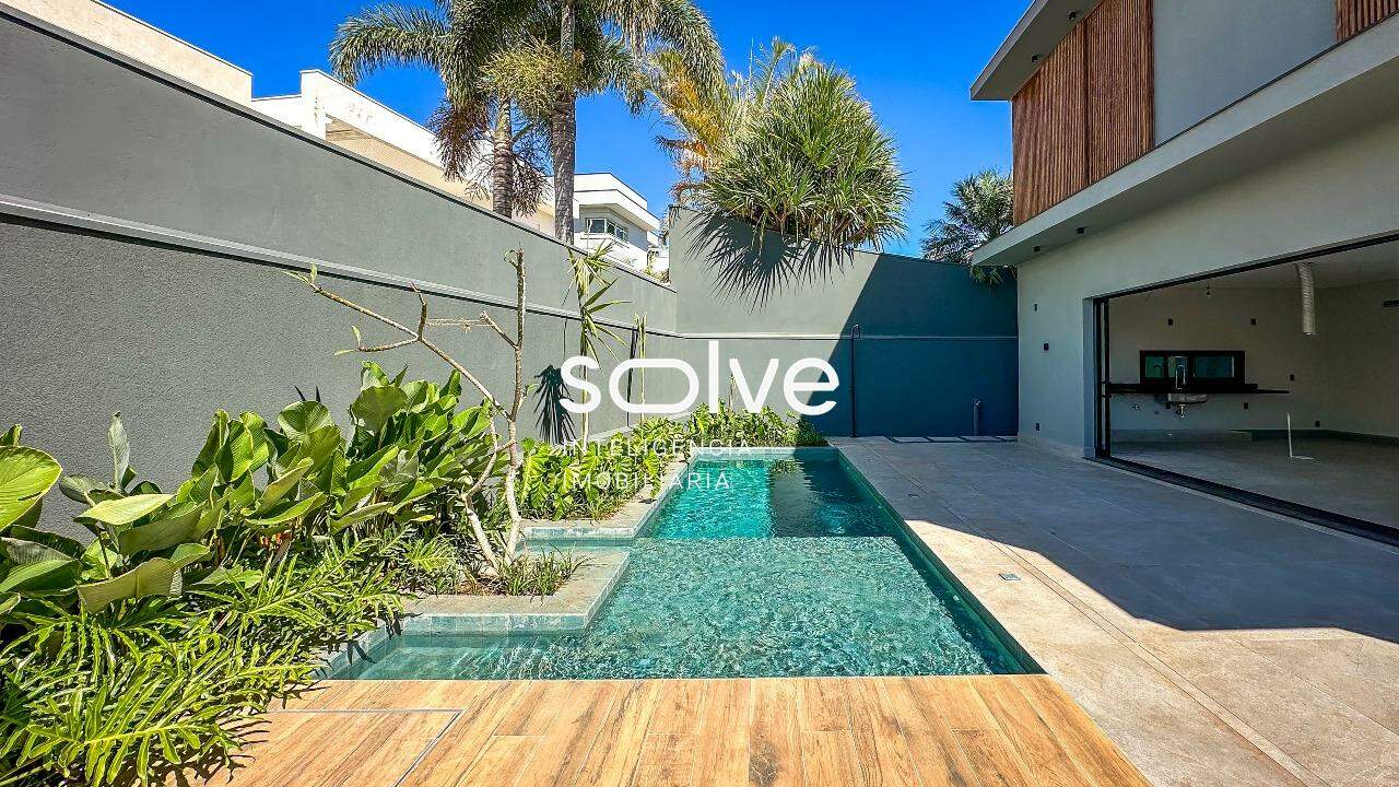 Casa em Condomínio à venda em Campinas - Ville Sainte Helene por 4.190.000,00: 