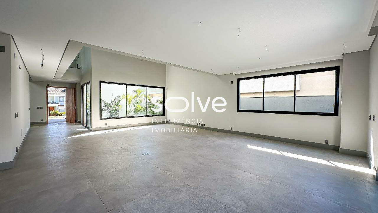 Casa em Condomínio à venda em Campinas - Ville Sainte Helene por 4.190.000,00: 