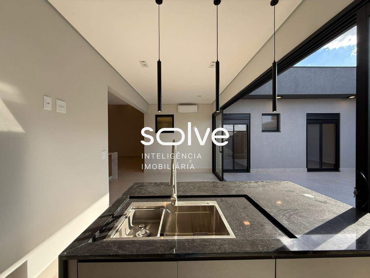 Casa em Condomínio à venda em Indaiatuba - Jardim Residencial Dona Maria Cândida por 2.000.000,00: 