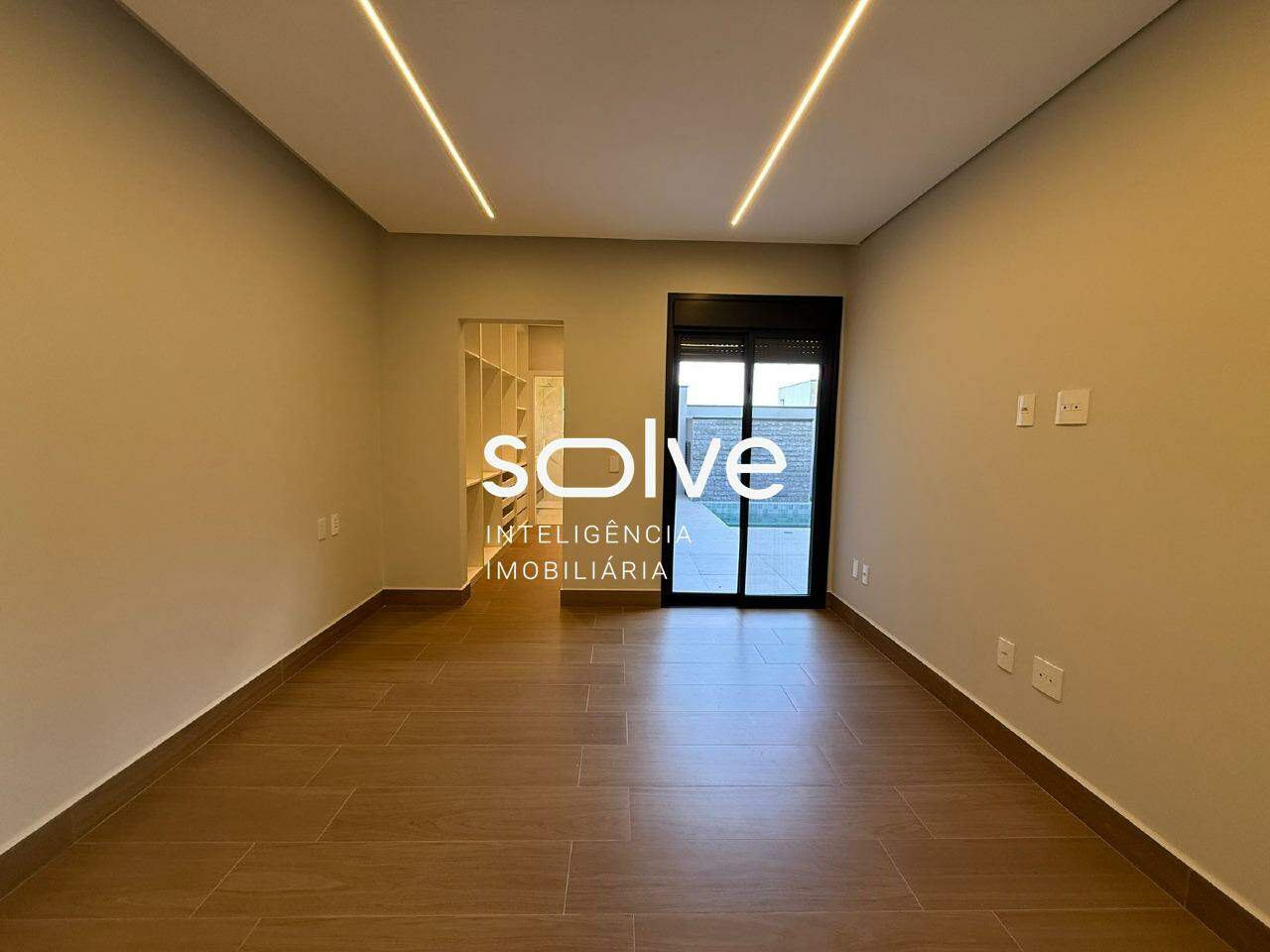 Casa em Condomínio à venda em Indaiatuba - Jardim Residencial Dona Maria Cândida por 2.000.000,00: 