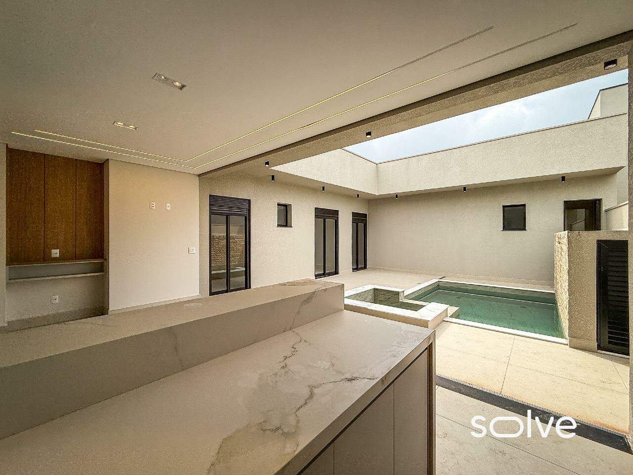 Casa em Condomínio à venda em Indaiatuba - Residencial Dona Maria Cândida por 2.190.000,00: 
