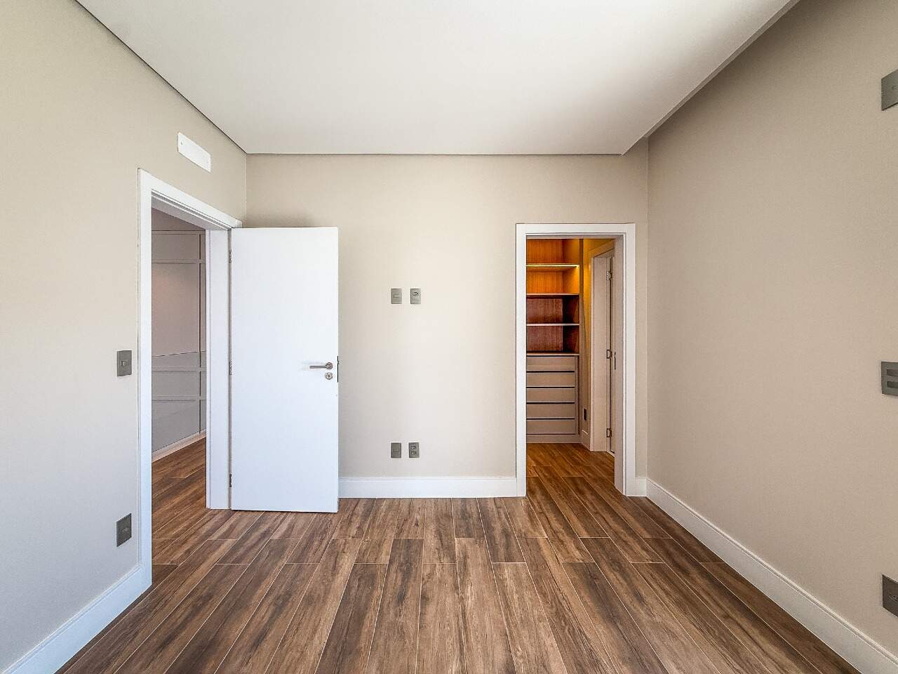 Casa em Condomínio à venda em Indaiatuba - Residencial Santa Clara por 4.500.000,00: 