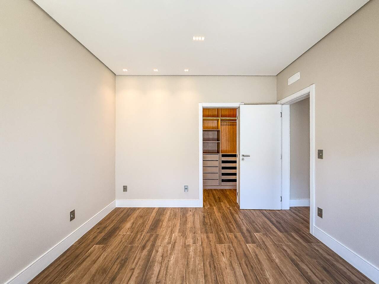 Casa em Condomínio à venda em Indaiatuba - Residencial Santa Clara por 4.500.000,00: 