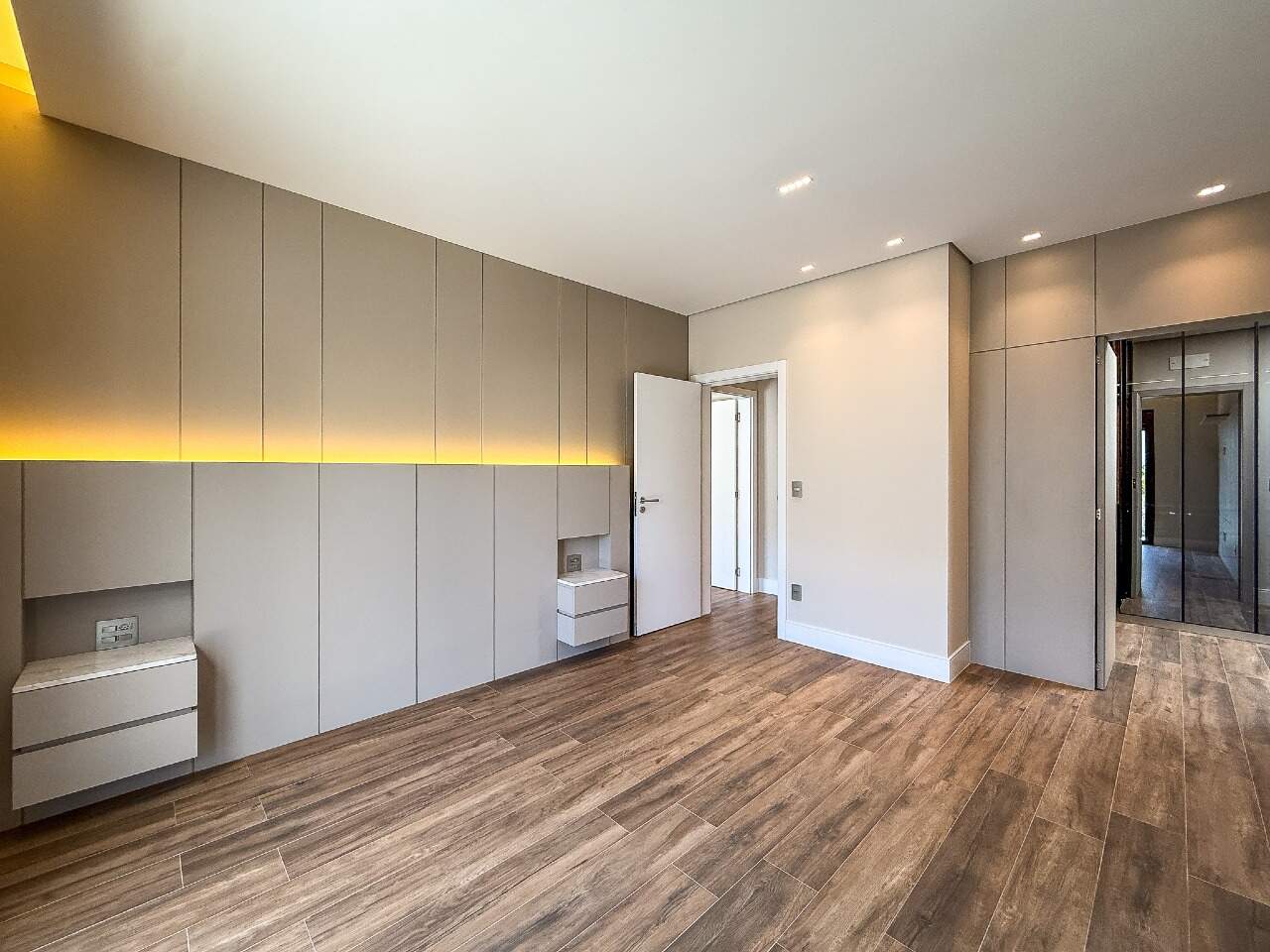 Casa em Condomínio à venda em Indaiatuba - Residencial Santa Clara por 4.500.000,00: 