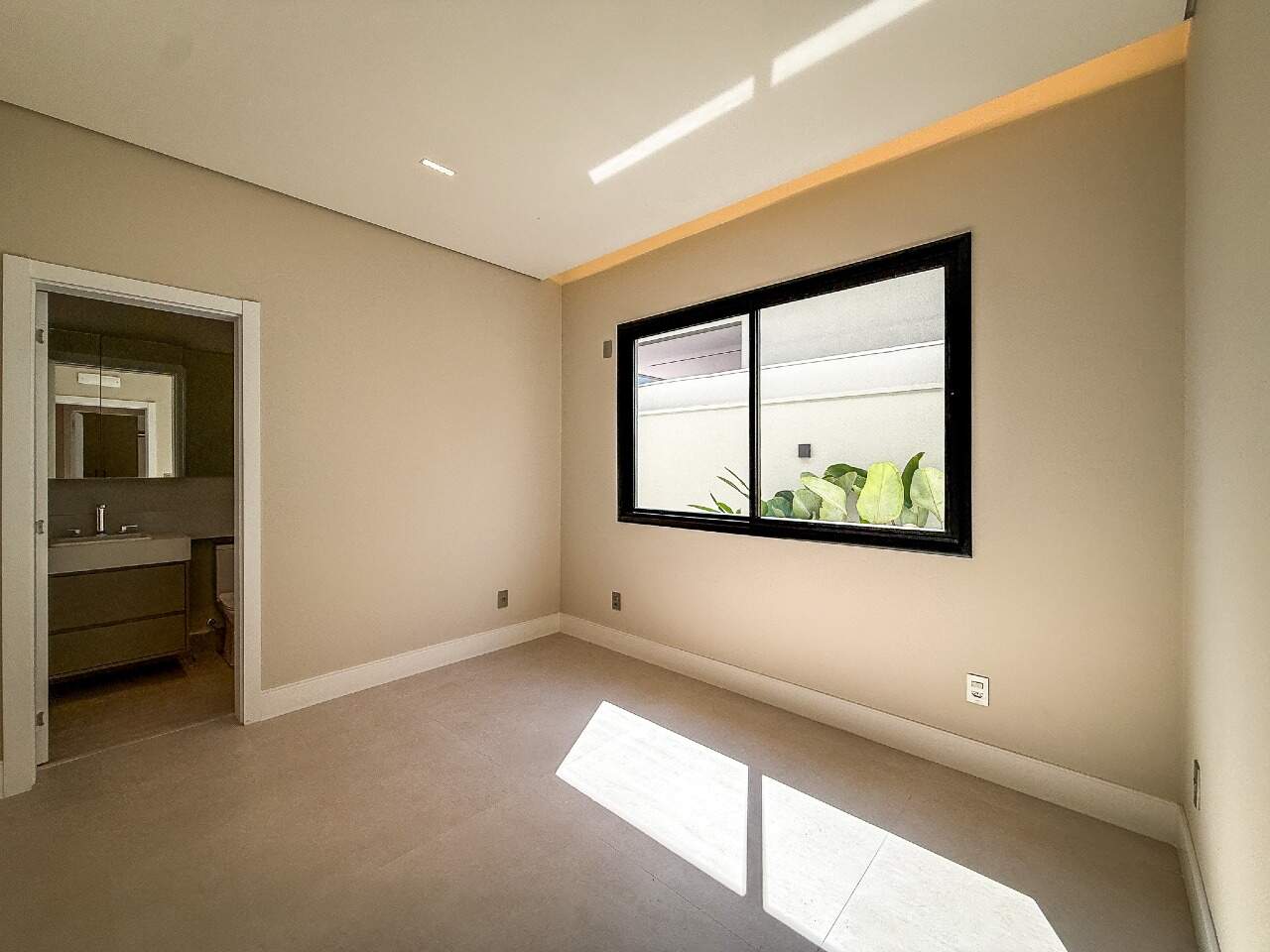 Casa em Condomínio à venda em Indaiatuba - Residencial Santa Clara por 4.500.000,00: 
