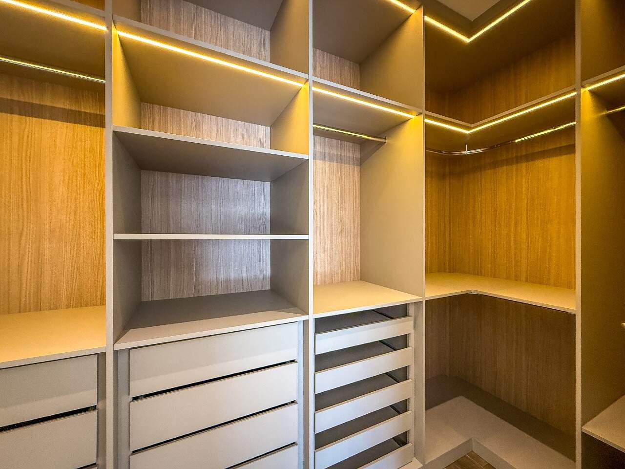 Casa em Condomínio à venda em Indaiatuba - Residencial Santa Clara por 4.500.000,00: 