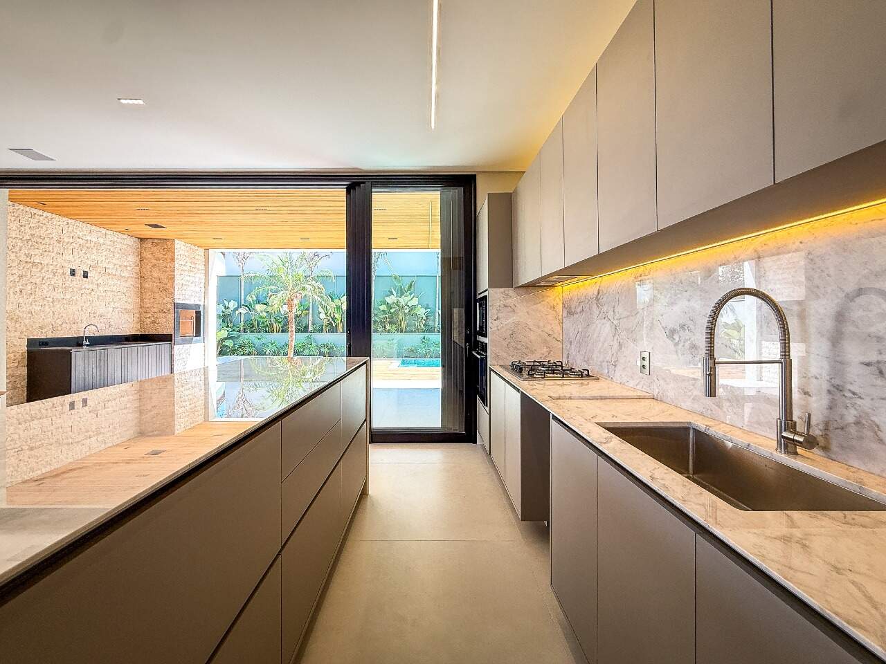 Casa em Condomínio à venda em Indaiatuba - Residencial Santa Clara por 4.500.000,00: 