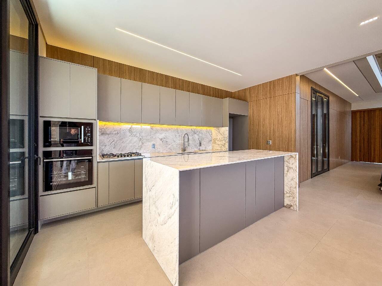 Casa em Condomínio à venda em Indaiatuba - Residencial Santa Clara por 4.500.000,00: 