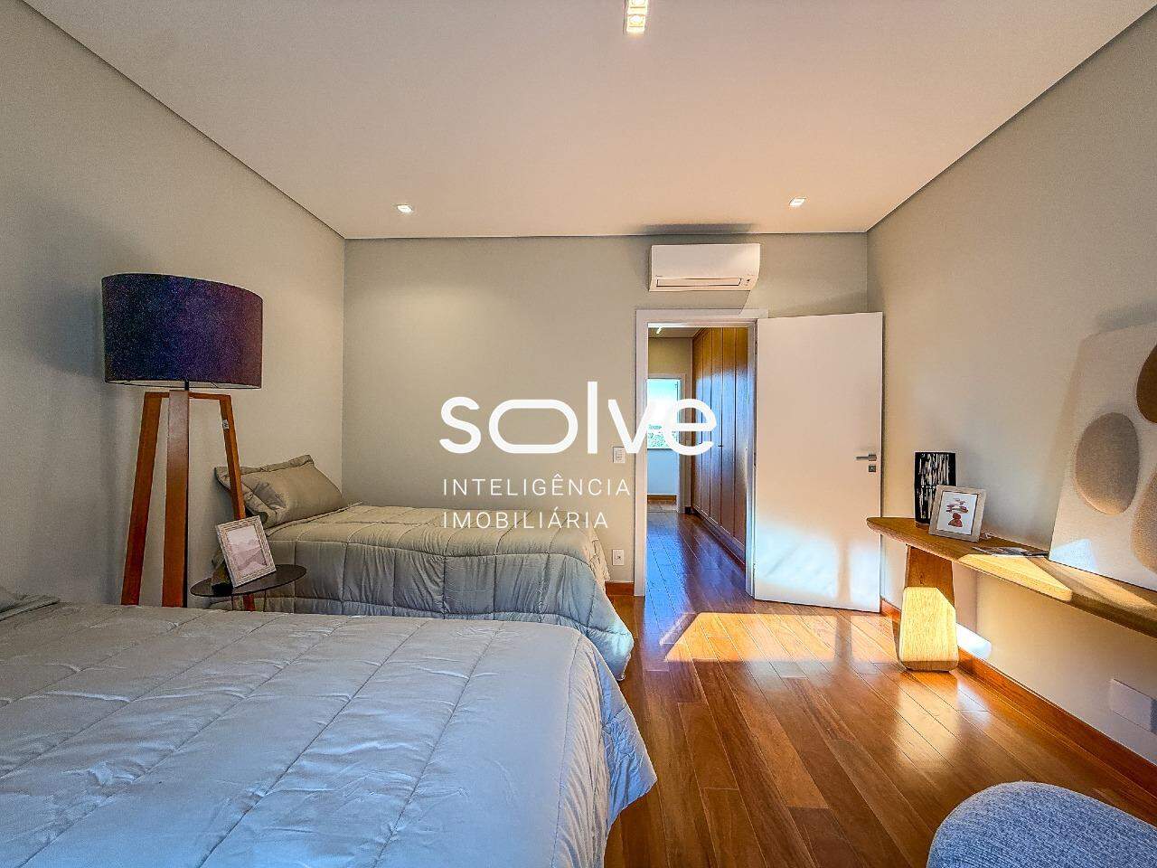 Casa em Condomínio à venda em Indaiatuba - Villa dos Pinheiros por 6.980.000,00: