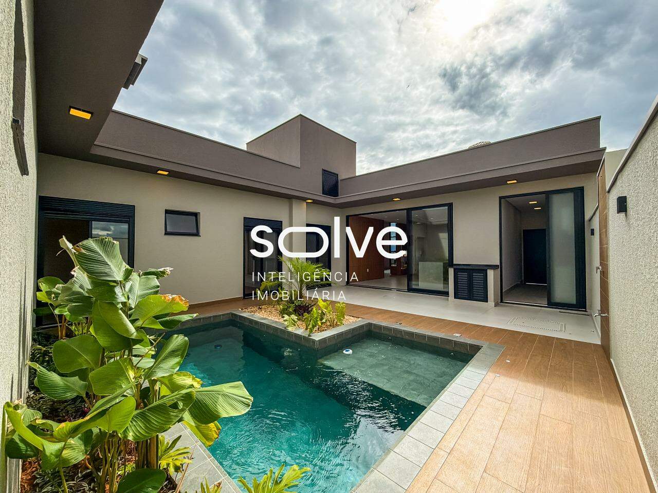 Casa em Condomínio à venda em Indaiatuba - Jardim Residencial Dona Maria Cândida por 2.100.000,00: 