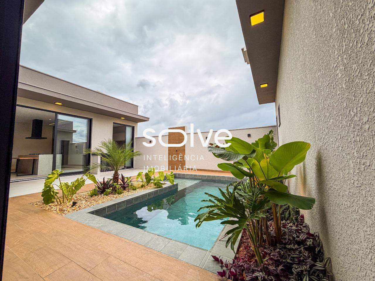 Casa em Condomínio à venda em Indaiatuba - Jardim Residencial Dona Maria Cândida por 2.100.000,00: 