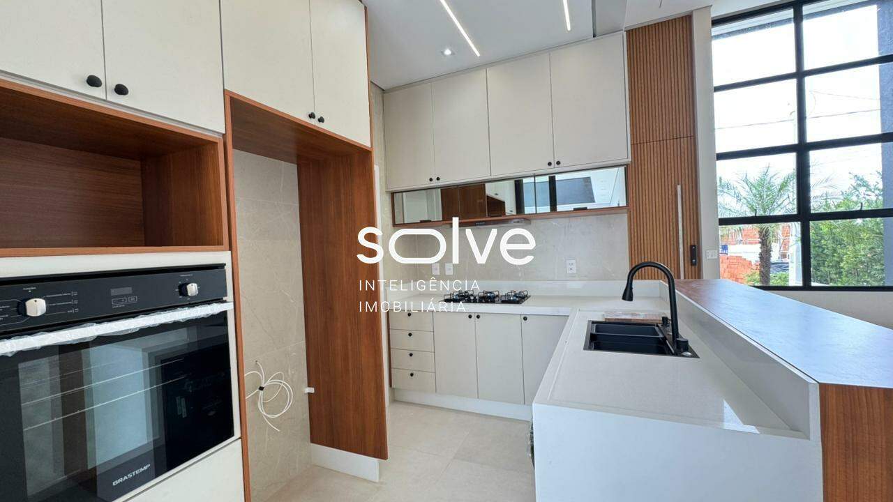 Casa em Condomínio à venda em Indaiatuba - Jardim Residencial Viena por 1.500.000,00: 