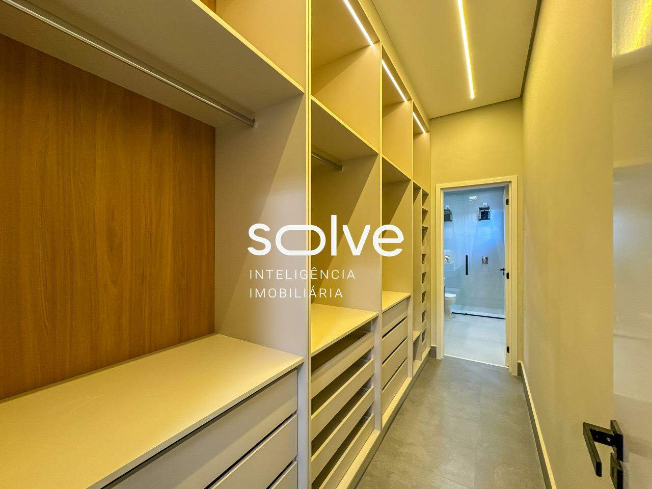 Casa em Condomínio à venda em Indaiatuba - Jardim Residencial Dona Maria Cândida por 2.100.000,00: 