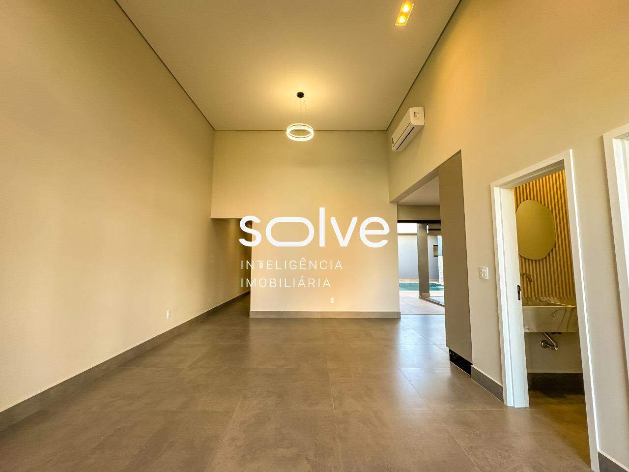 Casa em Condomínio à venda em Indaiatuba - Jardim Residencial Dona Maria Cândida por 2.100.000,00: 