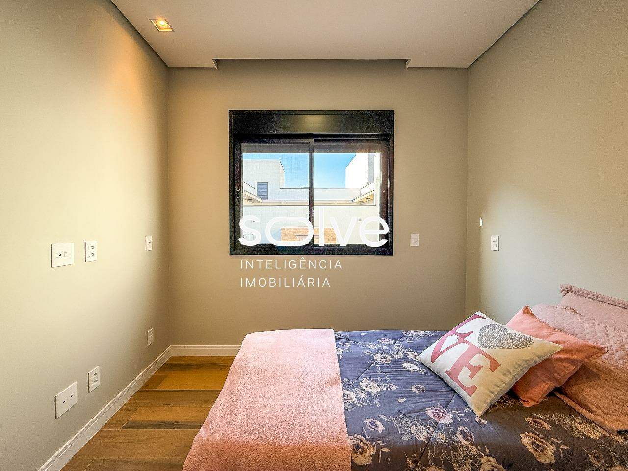 Casa em Condomínio à venda em Indaiatuba - Jardim Laguna por 1.750.000,00: 