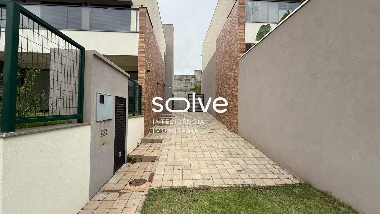 Sobrado em Condomínio à venda em Campinas - Reserva Alpha Galleria por 2.665.000,00: Entrada Lateral