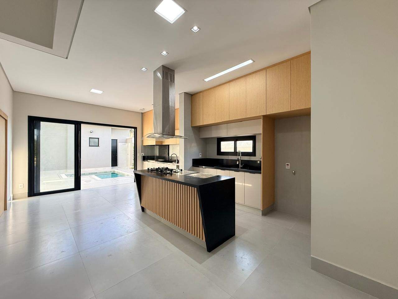 Casa em Condomínio à venda em Indaiatuba - Residencial London Park por 1.850.000,00: