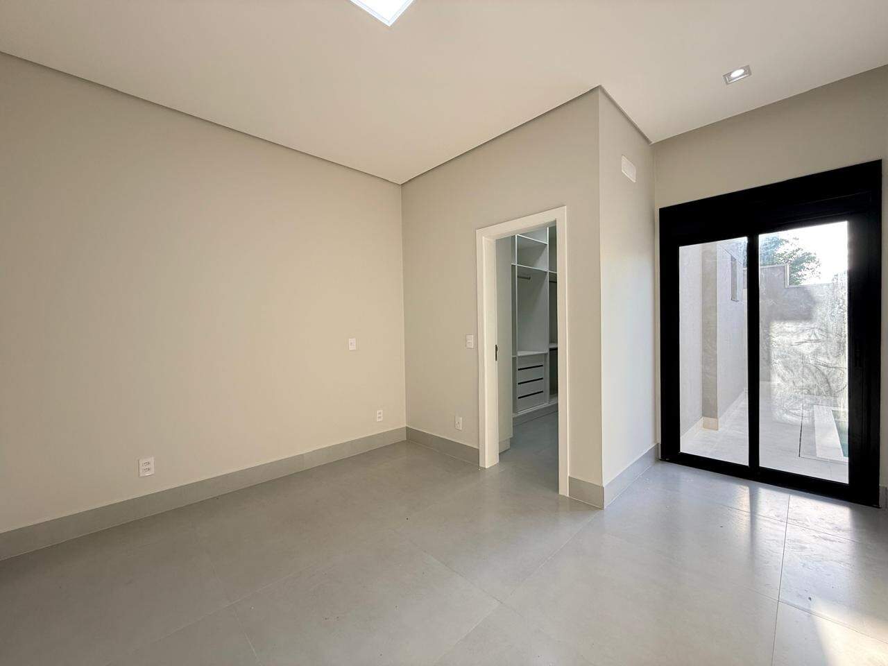 Casa em Condomínio à venda em Indaiatuba - Residencial London Park por 1.850.000,00: