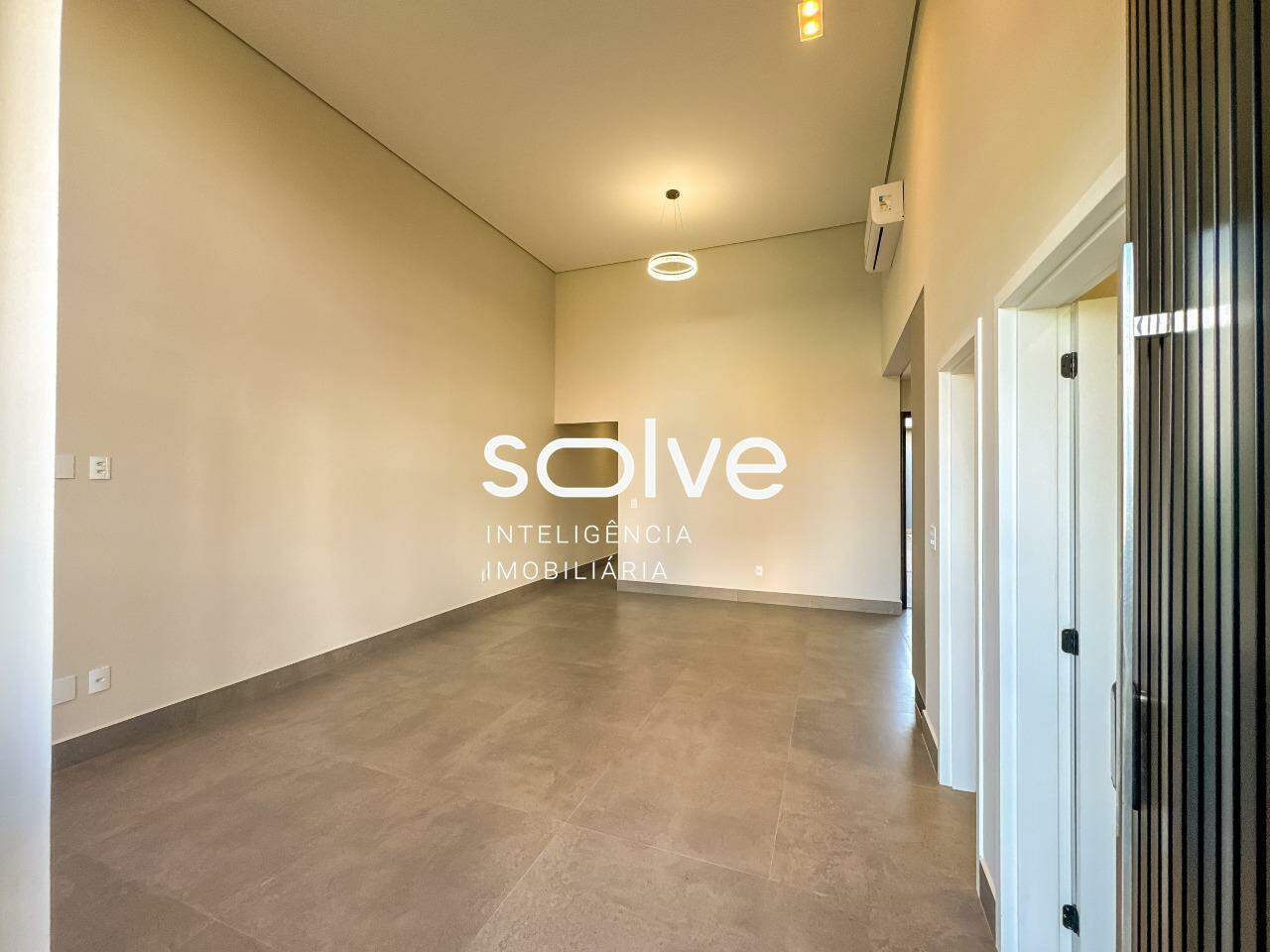 Casa em Condomínio à venda em Indaiatuba - Jardim Residencial Dona Maria Cândida por 2.100.000,00: 